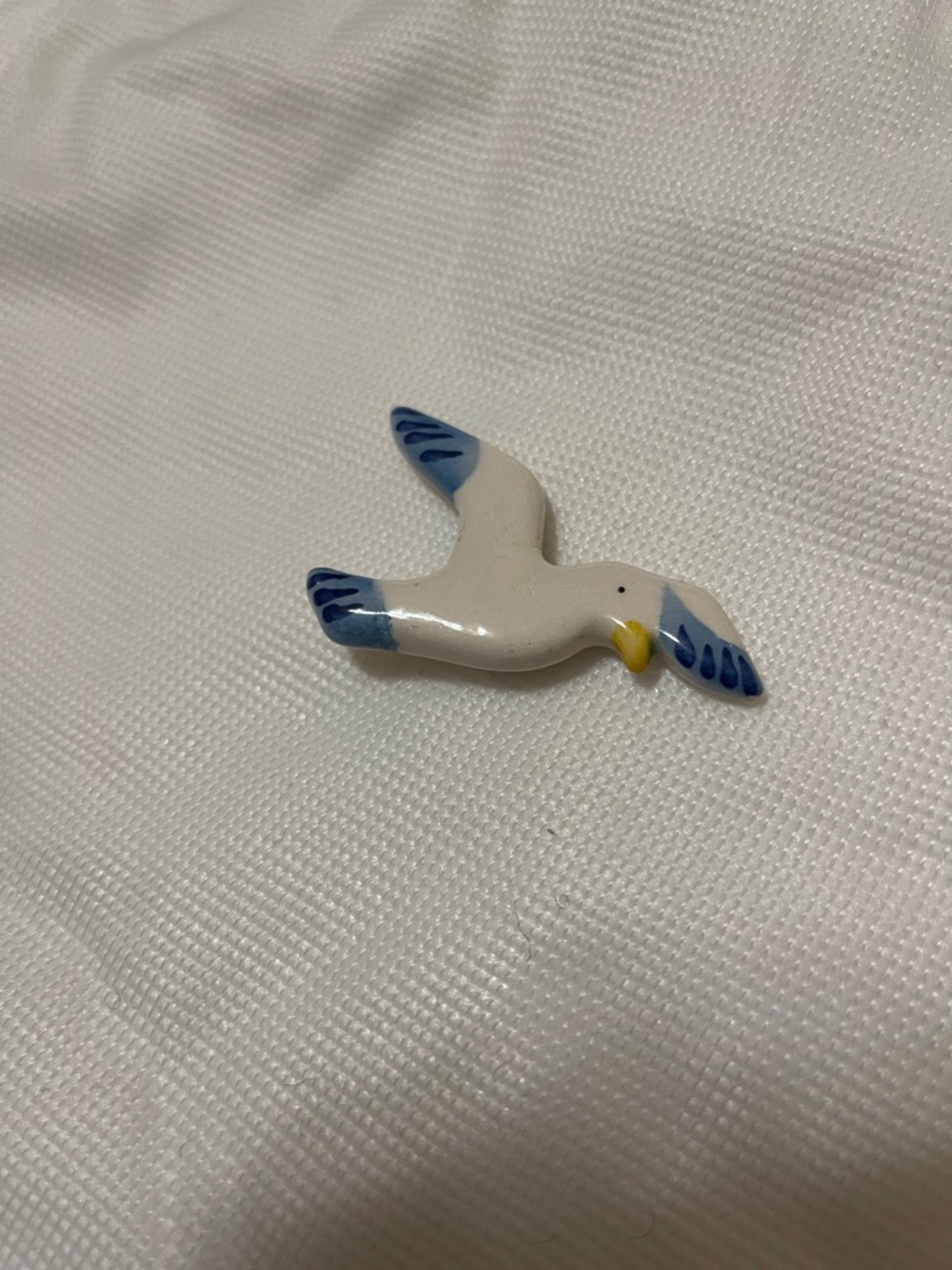 Bird brooch EUC